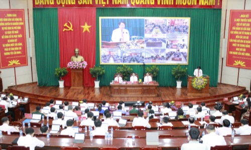 Ban Chấp hành Đảng bộ tỉnh Hậu Giang tổ chức Hội nghị về sơ kết, tổng kết và triển khai các văn bản của Trung ương, của tỉnh